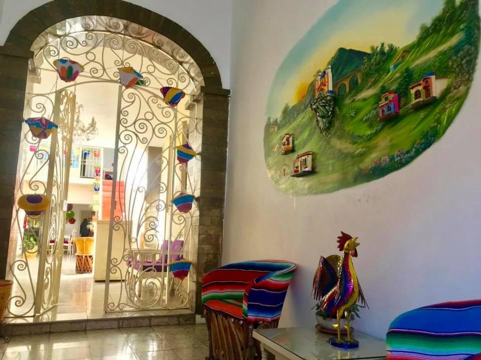 Hostal Tlaquepaque المظهر الخارجي الصورة